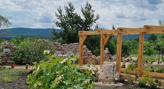 New Mediterranean Garden