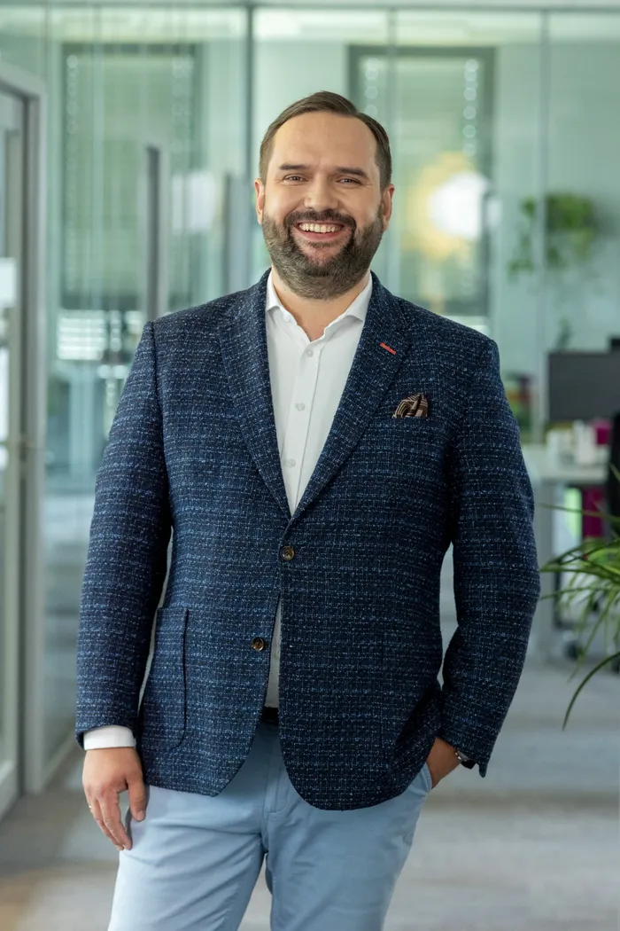 Manager_filiala_Brasov_1.jpg