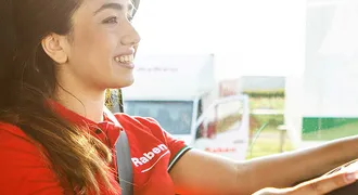 profesionalna vodička nákladného vozidla Raben 