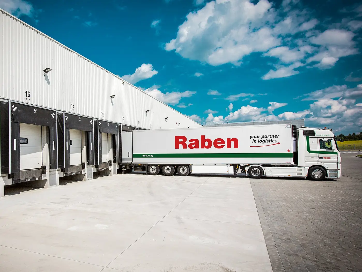 Raben Group készenléti pótkocsi