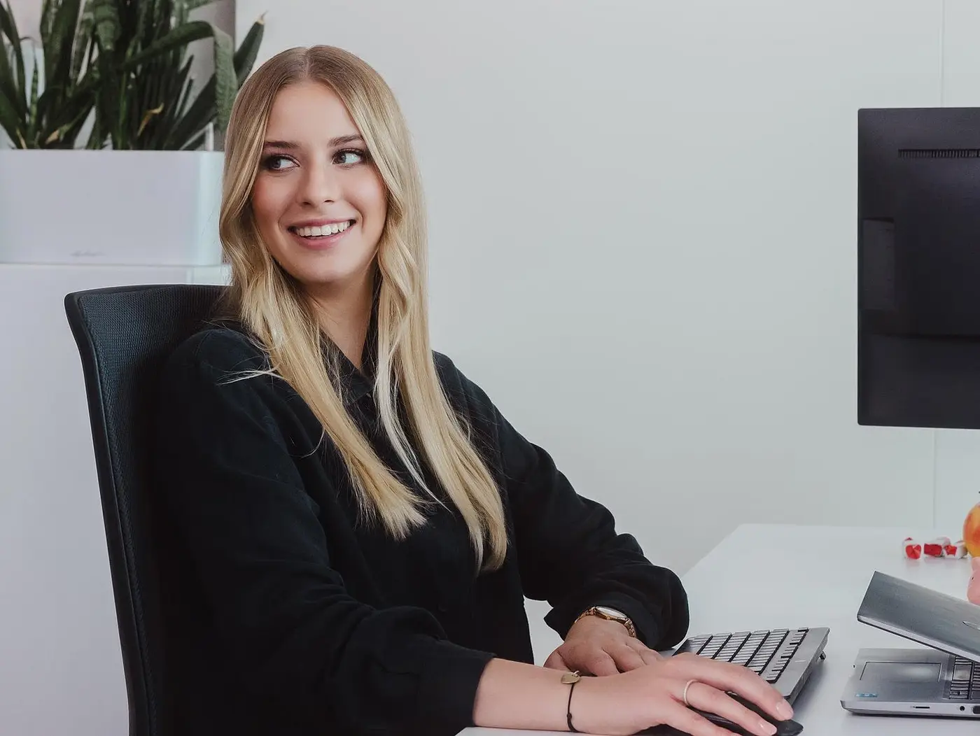 Specialist vanzari Raben