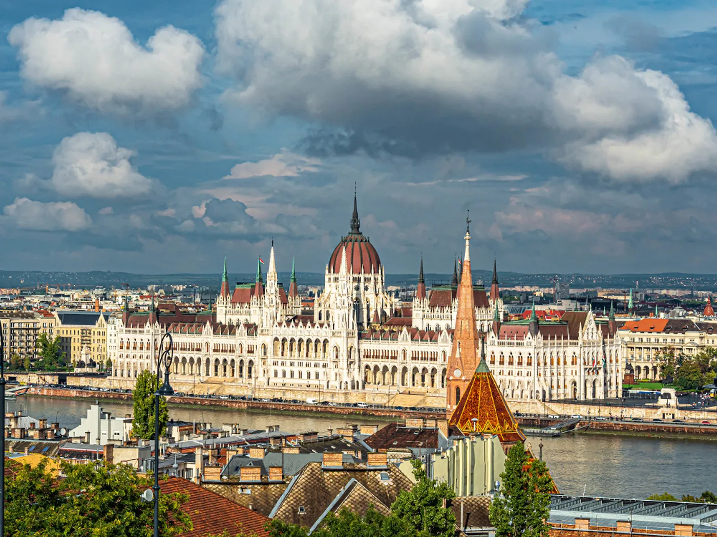 Hungary_Raben.png