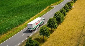 csm_Raben_road_transport_long_truck_old_branding_2-min_fa2b378d49.jpg