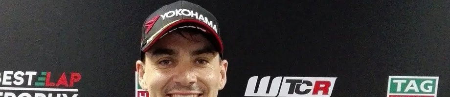 Michelisz Norbert túraautó-versenyző