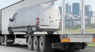 Camion Raben transportă un van