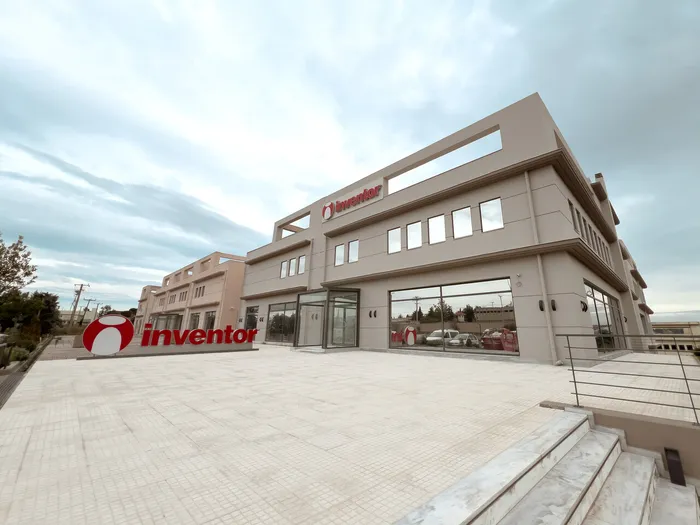 NEW-BUILDING_04_Easy-Resize.com.jpg