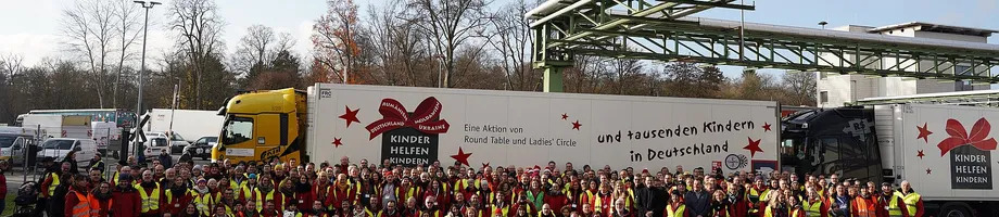 Raben Group unterstützt Weihnachtspäckchenkonvoi