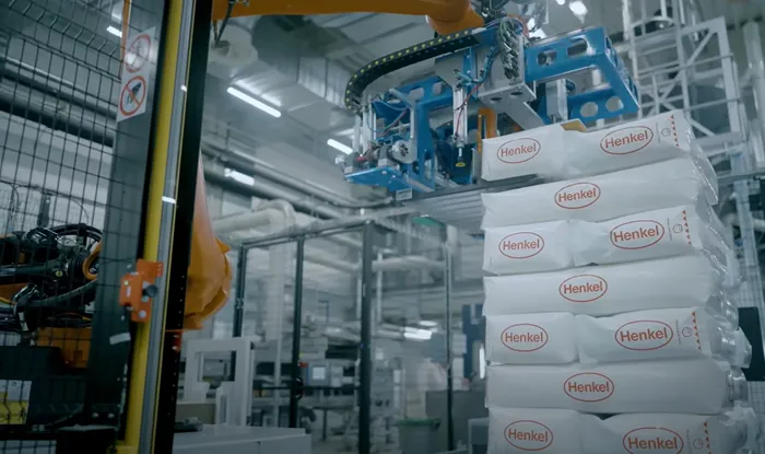 henkel_case.png